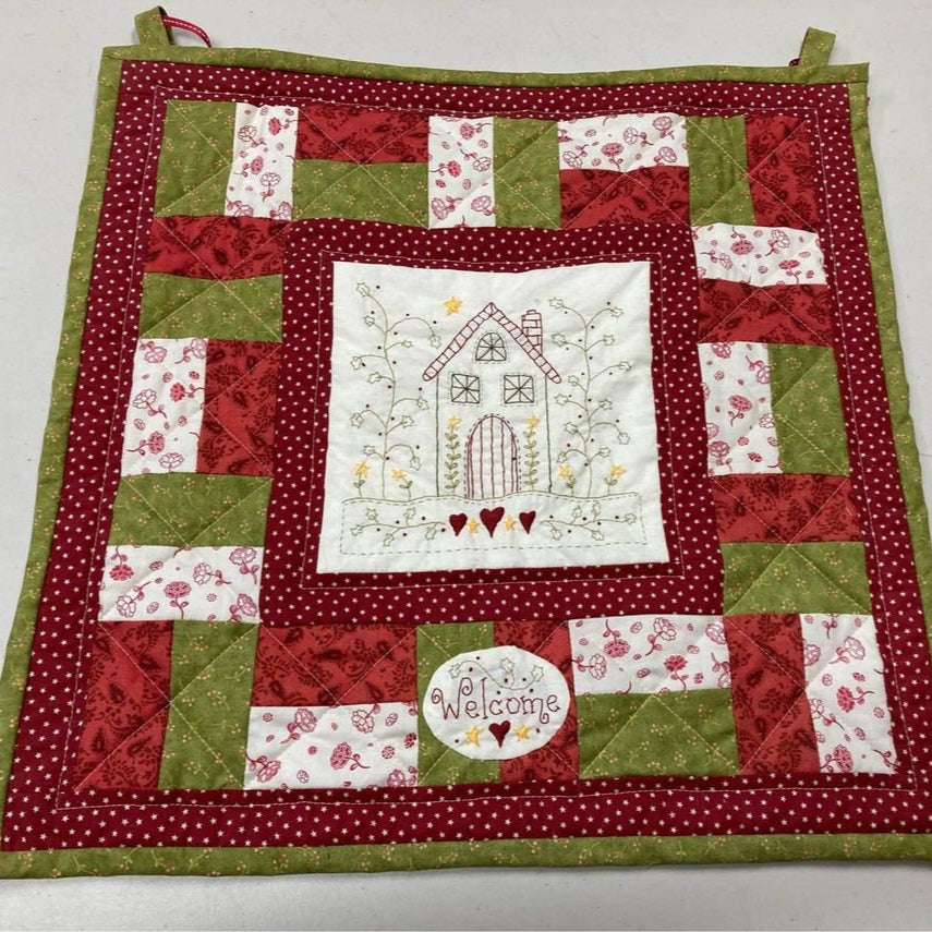 Christmas Welcome Sign - Hand Embroidered and Quilted Wall Hanging - Love Patchwork