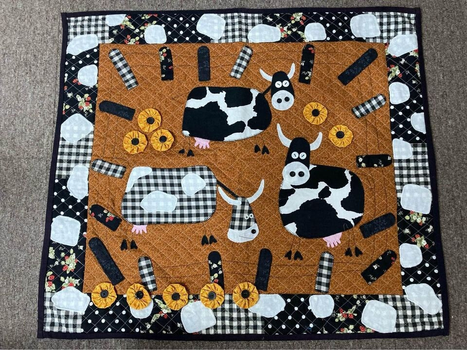 Country Cows Applique Wall Hanging - Love Patchwork